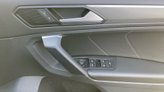 Volkswagen Tiguan 2.0 TDI 4Motion R-Line 5dr DSG Diesel Estate